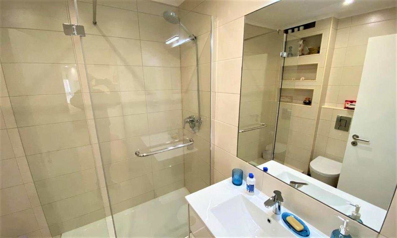Casa Alice On The Sea Apartment Armacao de Pera Bagian luar foto